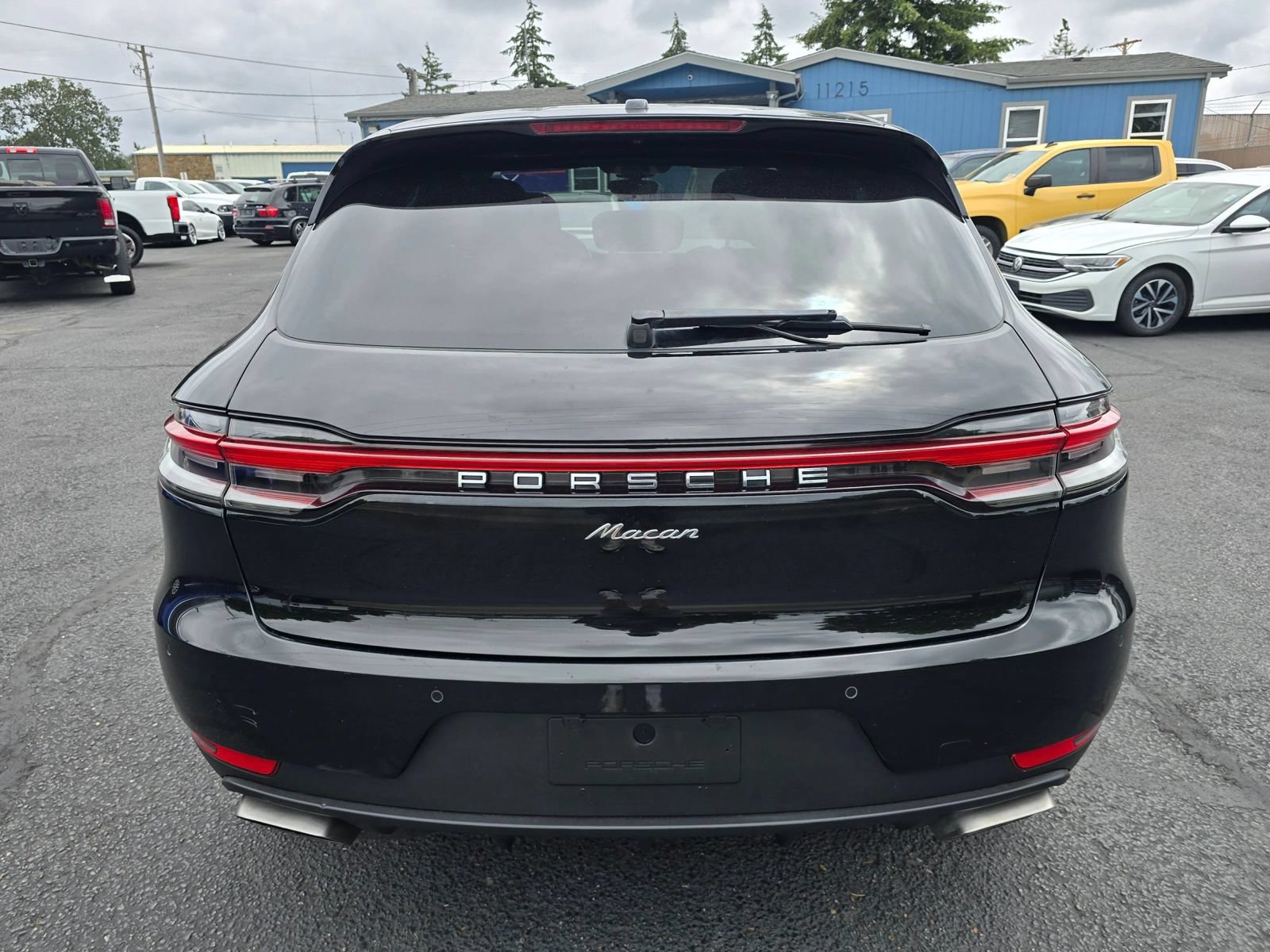 Used 2019 Porsche Macan AWD/4WD image 4