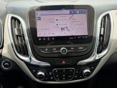 Used 2019 Chevrolet Equinox Premier FWD image 24
