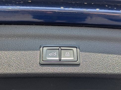 Used 2022 Audi Q3 2.0T Premium Plus image 32