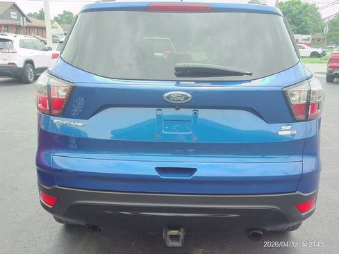 Used 2018 Ford Escape SE w/ SE Sport Appearance Package AWD/4WD image 4