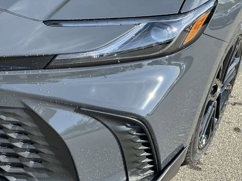 New 2026 Toyota Camry SE FWD image 11