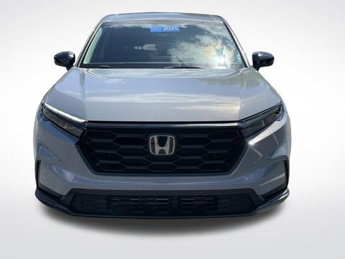 Used 2025 Honda CR-V LX image 9