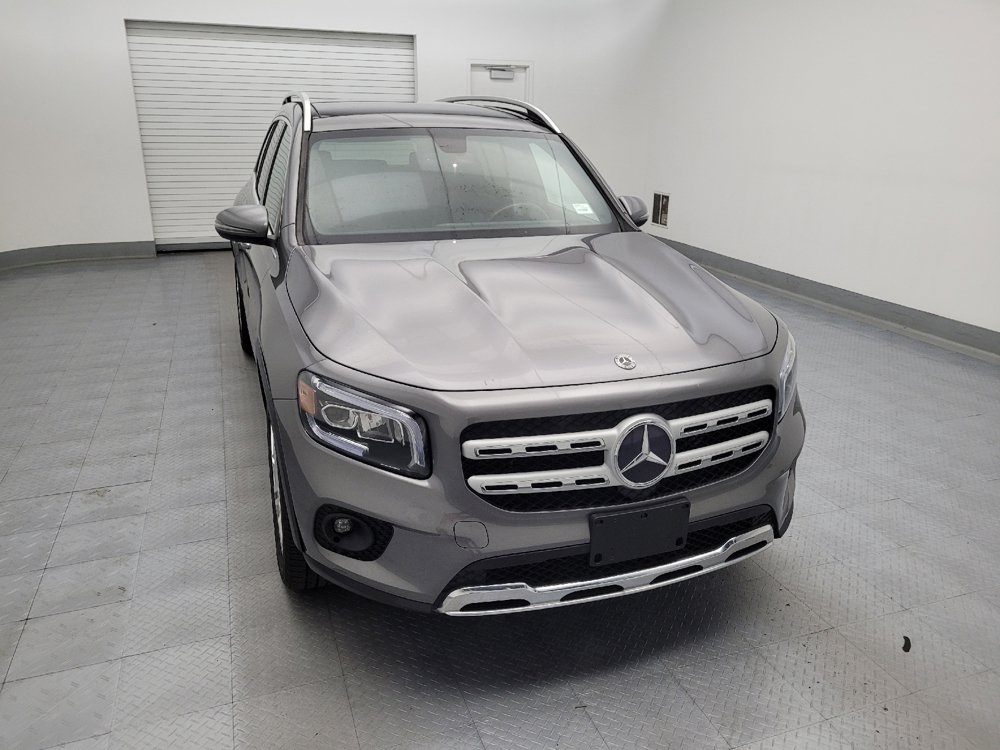Used 2020 Mercedes-Benz GLB 250 4MATIC w/ Premium Package image 14