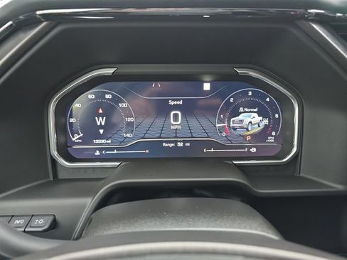 Certified 2023 GMC Sierra 1500 AT4 w/ Technology Package image 12