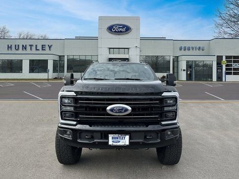 Used 2025 Ford F250 Platinum image 3
