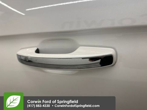 Used 2019 Lincoln Navigator Reserve image 27