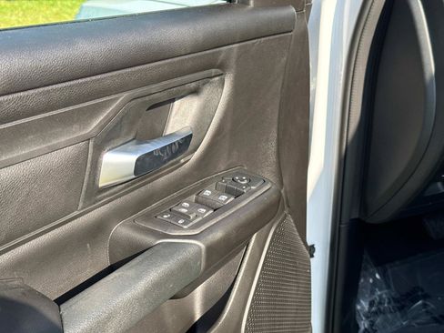 New 2026 RAM 1500 Express RWD image 18