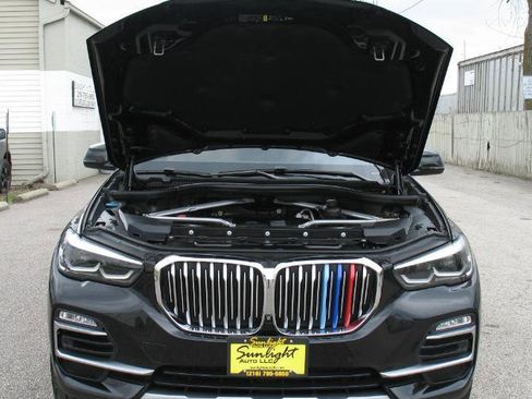 Used 2019 BMW X5 xDrive40i w/ Convenience Package image 56