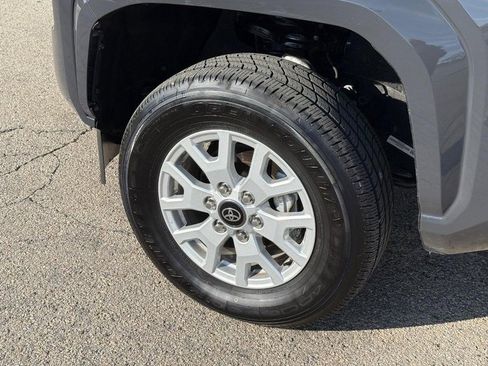 Used 2025 Toyota Tacoma SR5 image 10