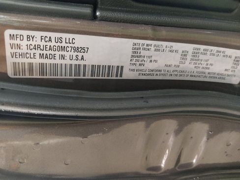 Used 2021 Jeep Grand Cherokee Laredo RWD image 33