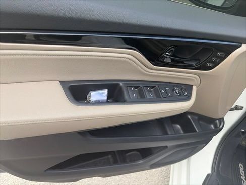 Used 2022 Honda Odyssey Touring image 17