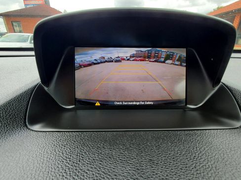 Used 2016 Buick Encore FWD image 12