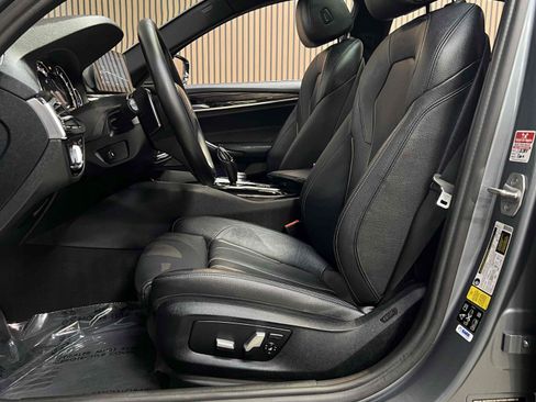 Used 2017 BMW 540i xDrive AWD/4WD image 44
