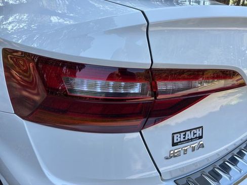 Used 2019 Volkswagen Jetta S w/ Driver Assistance Package image 13