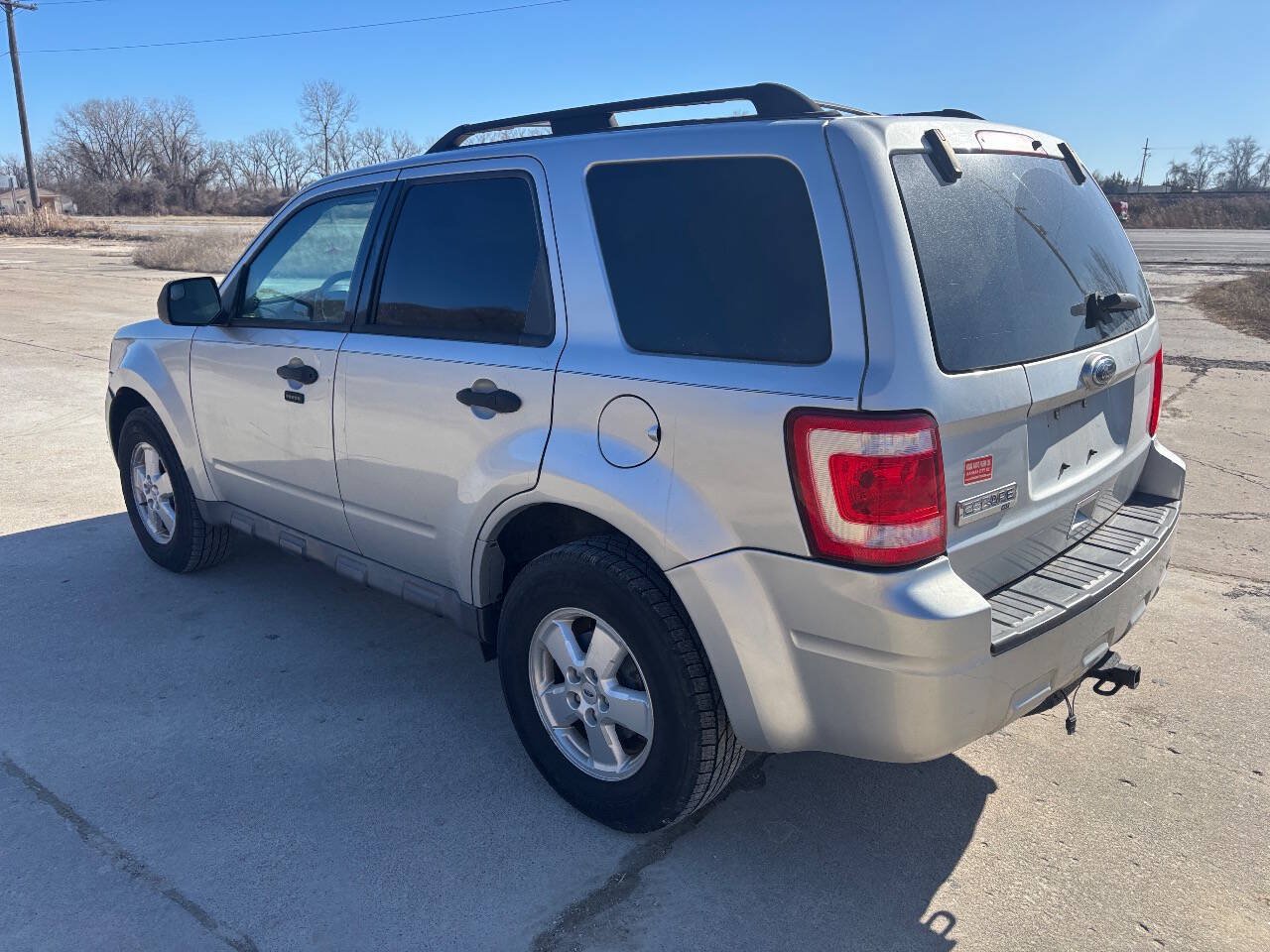 Used 2011 Ford Escape XLT FWD image 8