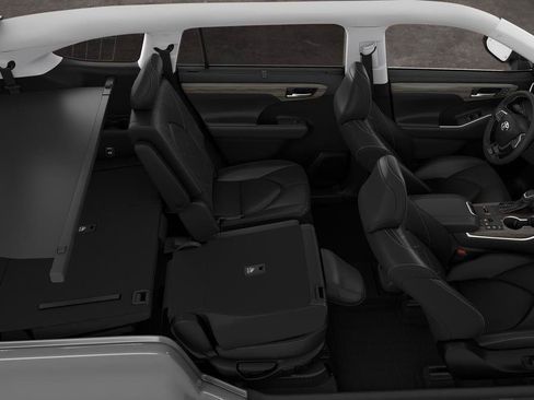 New 2026 Toyota Highlander Platinum AWD/4WD image 22