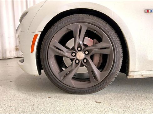 Used 2019 Chevrolet Camaro SS image 3