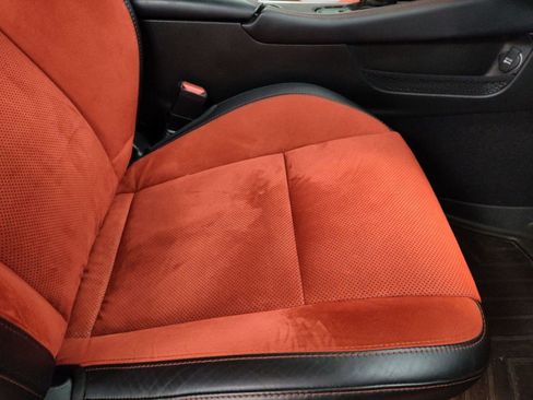 Used 2022 Dodge Challenger R/T Scat Pack w/ Shaker Package image 28