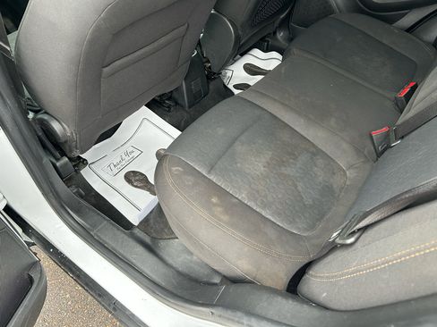 Used 2020 Chevrolet Trax LS w/ Tint and Cruise Package image 9