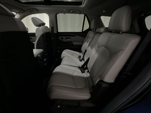 Used 2023 Honda Pilot Touring image 33
