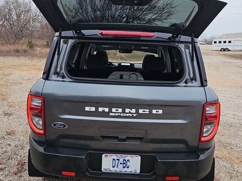 Used 2024 Ford Bronco Sport Badlands w/ Premium Package image 9