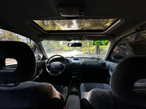Used 1995 Acura Integra LS FWD image 23