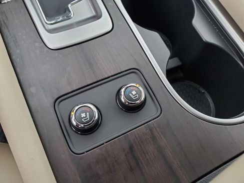 Certified 2024 Nissan Murano Platinum w/ Cargo Package image 25