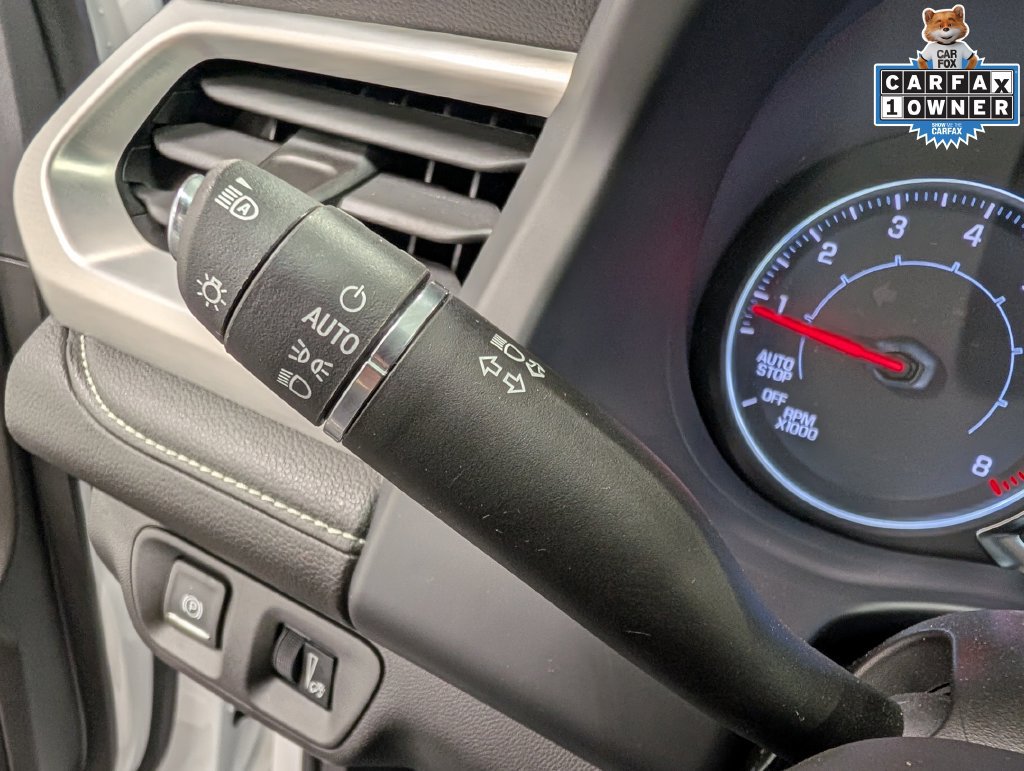 Used 2023 GMC Acadia SLE w/ Driver Convenience Package AWD/4WD image 18