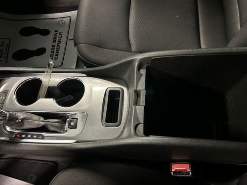 Used 2024 Chevrolet Malibu LT image 19