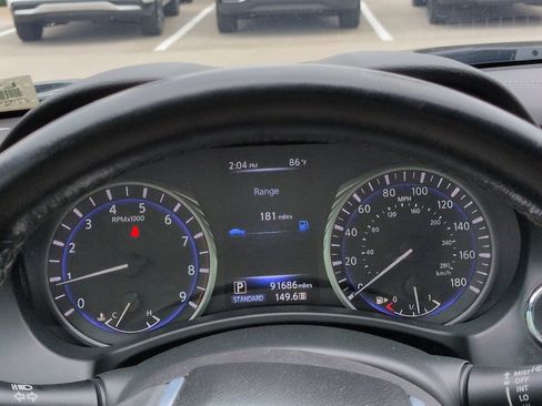 Used 2018 INFINITI Q60 3.0t Luxe RWD image 24