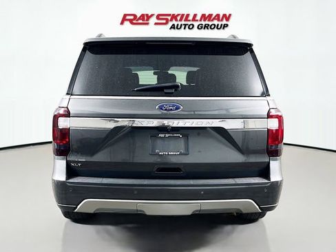 Used 2020 Ford Expedition XLT w/ Equipment Group 201A AWD/4WD image 6