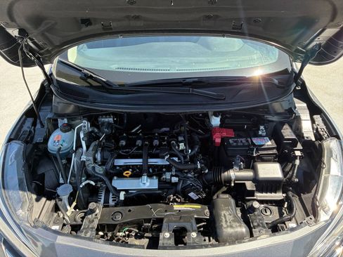 Used 2025 Nissan Versa SV FWD image 30