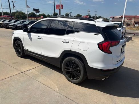 Used 2020 GMC Terrain SLT w/ Preferred Package FWD image 5