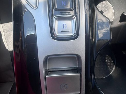 Used 2023 Hyundai Tucson Limited AWD/4WD image 18