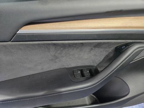 Used 2023 Tesla Model 3 Standard Range RWD image 13