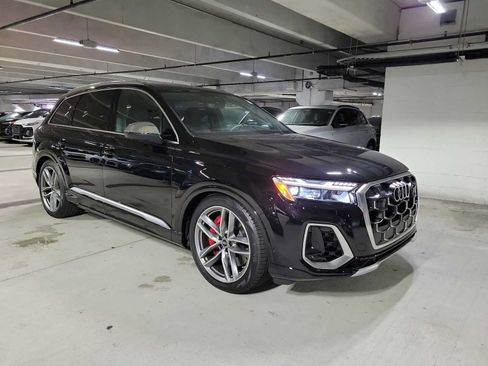 New 2026 Audi SQ7 Prestige AWD/4WD image 7