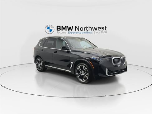 New 2026 BMW X5 xDrive40i w/ Premium Package image 6