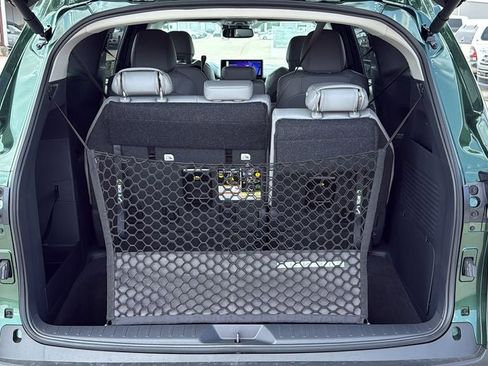 New 2026 Toyota Sienna XLE FWD image 29