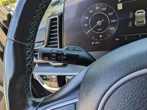 Certified 2023 Kia Sportage SX image 32