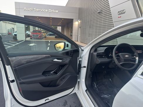 New 2025 Audi A6 e-tron Premium image 8