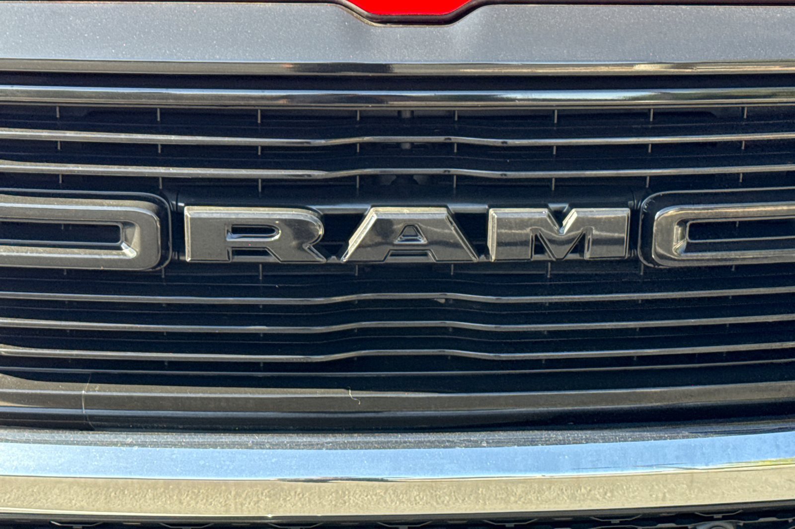 Used 2019 RAM 1500 Laramie RWD image 8