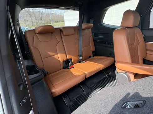 Used 2024 Kia Telluride EX X-Line image 34