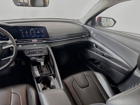 Used 2024 Hyundai Elantra Limited FWD image 26