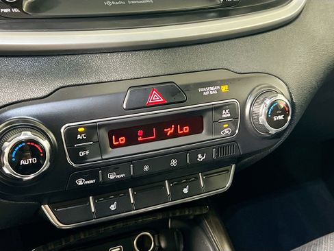 Used 2019 Kia Sorento EX AWD/4WD image 27