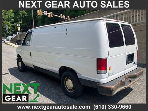 Used 2000 Ford E-150 and Econoline 150 RWD image 4