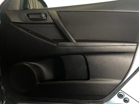 Used 2010 MAZDA MAZDA3 i Sport image 17