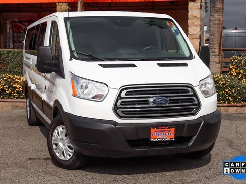 Used 2019 Ford Transit 350 XLT image 2