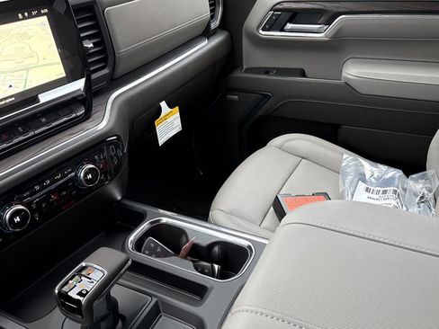 New 2026 GMC Sierra 1500 SLT w/ SLT Premium Plus Package image 23