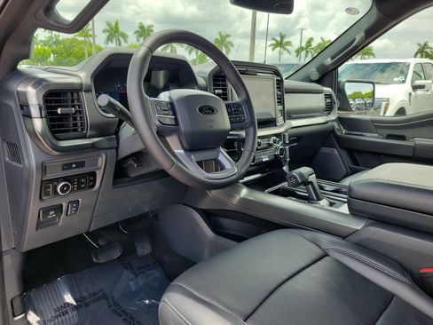 Used 2025 Ford F150 Lariat w/ Equipment Group 501A Mid AWD/4WD image 9