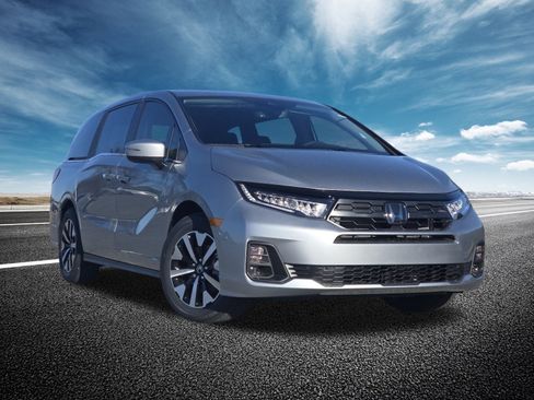 Certified 2026 Honda Odyssey EX-L image 2